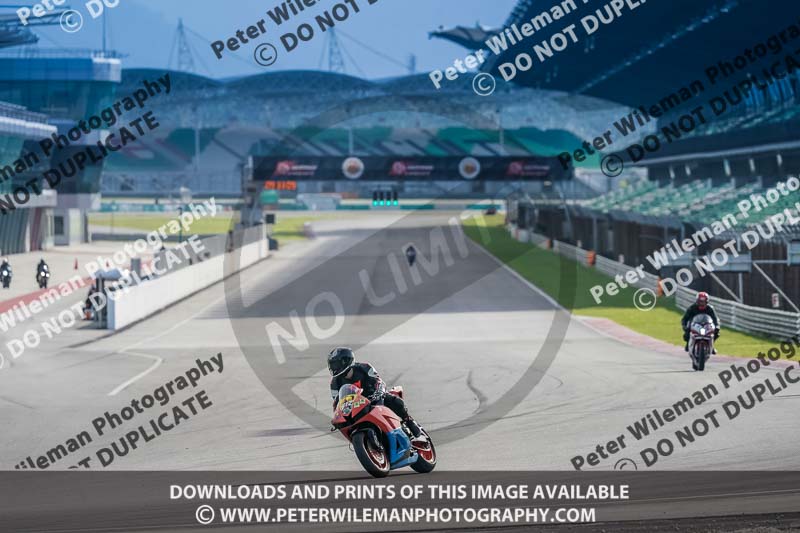 Sepang;event digital images;motorbikes;no limits;peter wileman photography;trackday;trackday digital images